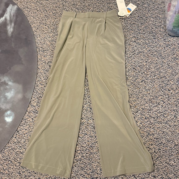NWT VUORI Villa Trouser Laurel - Picture 4 of 7